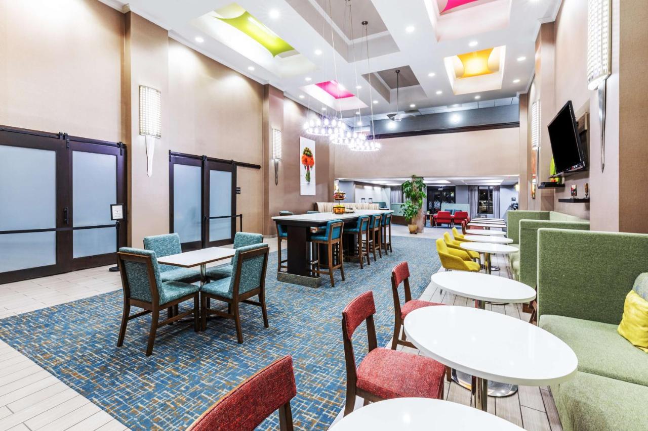 Hampton Inn & Suites Tulsa-Woodland Hills Luaran gambar