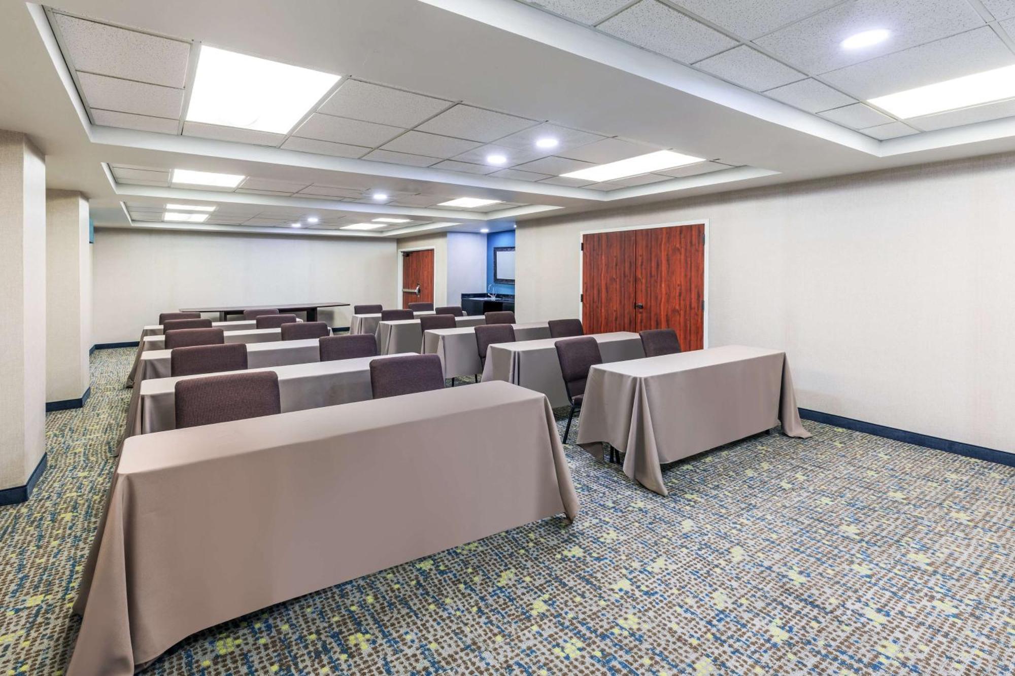 Hampton Inn & Suites Tulsa-Woodland Hills Luaran gambar