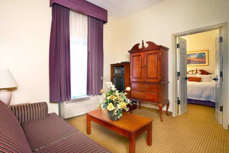 Hampton Inn & Suites Tulsa-Woodland Hills Bilik gambar